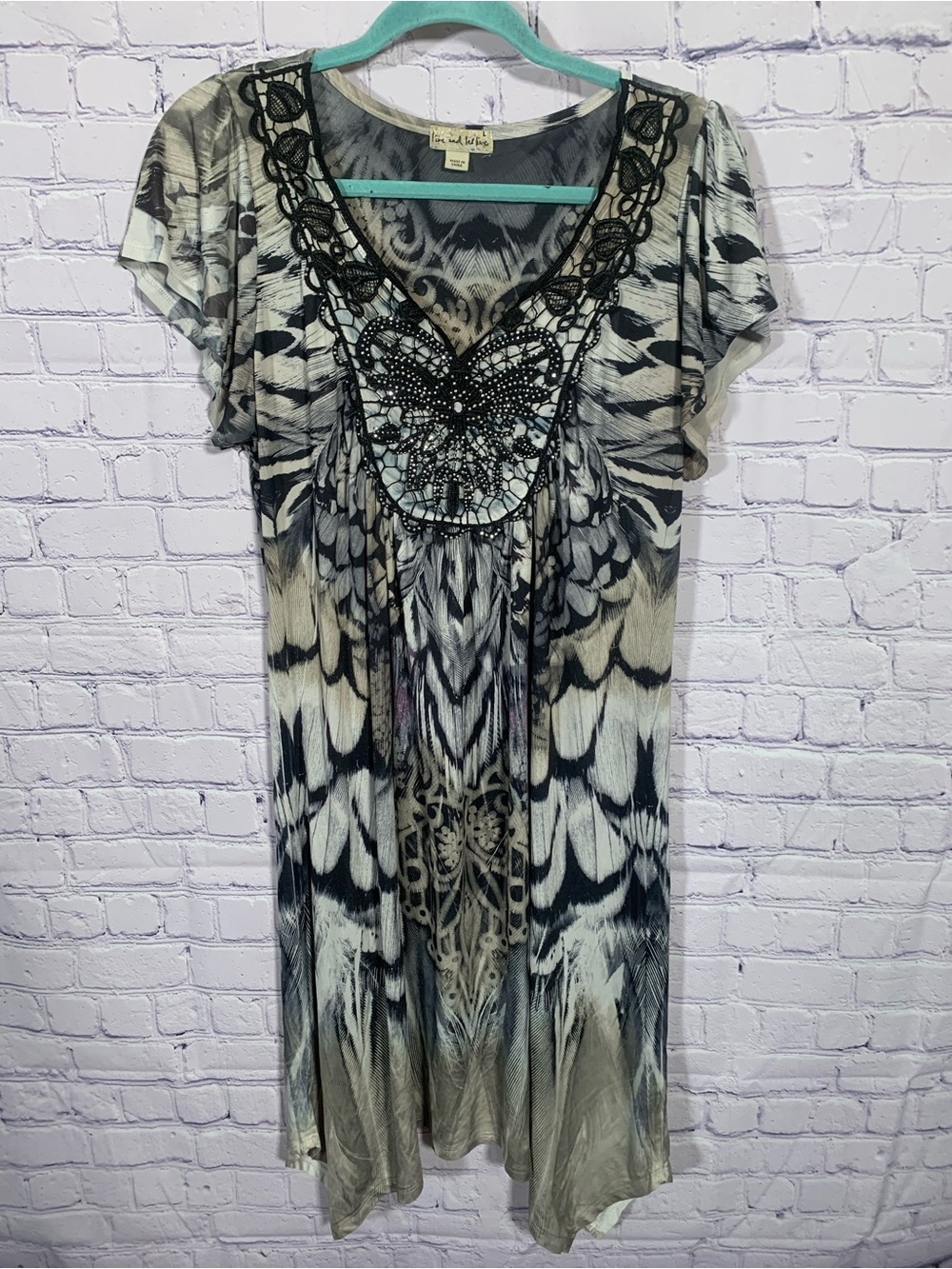 Live and Let Live Women Short Sleeve Butterfly Embroidered Dress Gray Brown Sz L